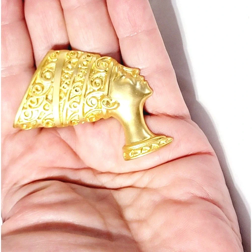 Vintage Egyptian Brooch Pin Pharaoh Head, Large 2.5